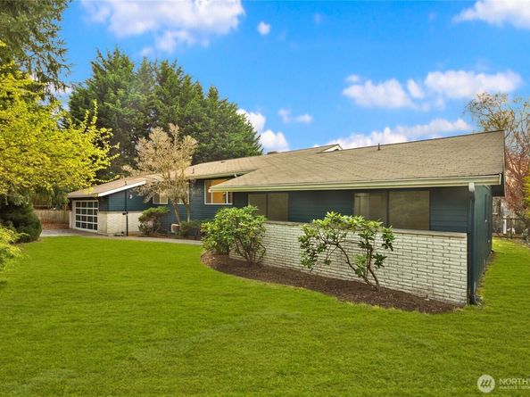 12511 37th Avenue NE, Seattle WA 98125
