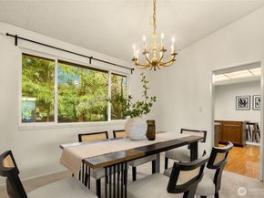 12511 37th Avenue NE, Seattle WA 98125