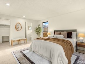 12511 37th Avenue NE, Seattle WA 98125