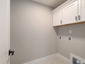 13025 75TH Place S, Seattle WA 98178