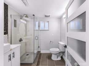 6204 170th Place SW, Lynnwood WA 98037