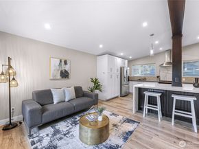 6204 170th Place SW, Lynnwood WA 98037