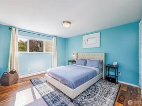 1214 Taylor Avenue N 201, Seattle WA 98109