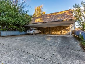 1214 Taylor Avenue N 201, Seattle WA 98109