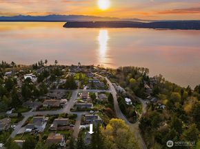 9219 60th Avenue W, Mukilteo WA 98275