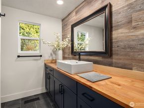 9219 60th Avenue W, Mukilteo WA 98275