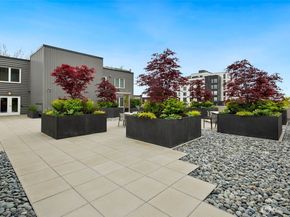 701 1st Avenue N 402, Seattle WA 98109