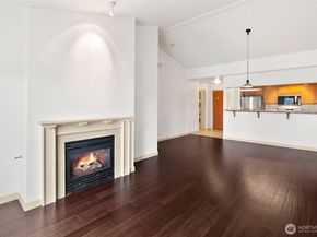 701 1st Avenue N 402, Seattle WA 98109