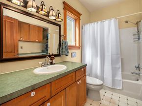 23419 107th Avenue SW, Vashon WA 98070