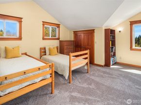 23419 107th Avenue SW, Vashon WA 98070