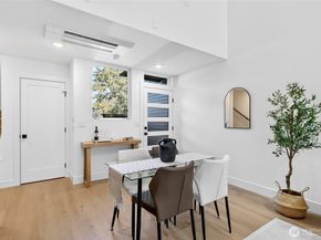 6318 41st Avenue SW D, Seattle WA 98136