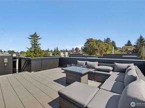 6318 41st Avenue SW D, Seattle WA 98136
