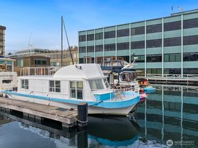 1818 Westlake Avenue N D22, Seattle WA 98109