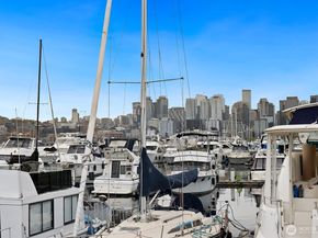 1818 Westlake Avenue N D22, Seattle WA 98109