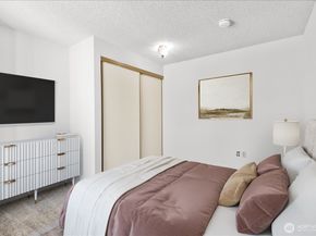 15914 3rd Place SW C, Burien WA 98166