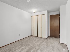 15914 3rd Place SW C, Burien WA 98166