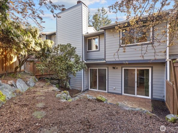 15914 3rd Place SW C, Burien WA 98166