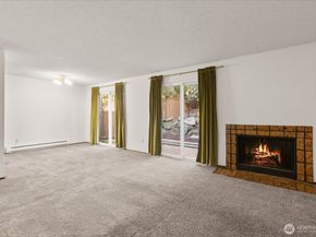 15914 3rd Place SW C, Burien WA 98166