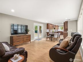 15245 260th Avenue SE, Issaquah WA 98027