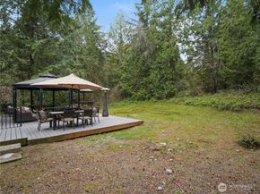 15245 260th Avenue SE, Issaquah WA 98027
