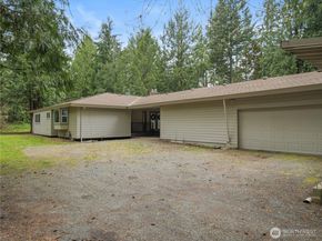 15245 260th Avenue SE, Issaquah WA 98027