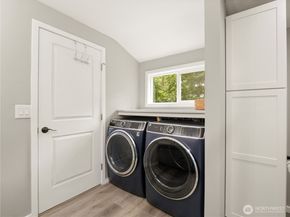 15245 260th Avenue SE, Issaquah WA 98027