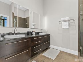 900 Lenora Street 1203, Seattle WA 98121