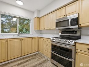 15340 Macadam Road S B206, Tukwila WA 98188
