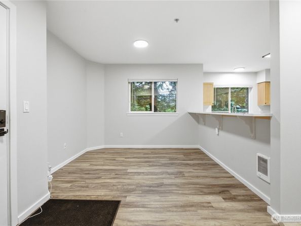 15340 Macadam Road S B206, Tukwila WA 98188