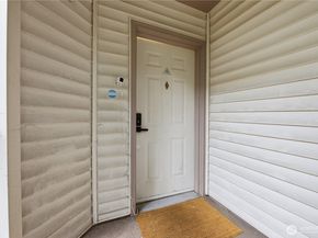 15340 Macadam Road S B206, Tukwila WA 98188