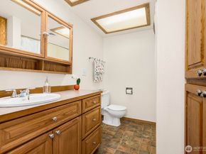 31646 45th Place SW, Federal Way WA 98023