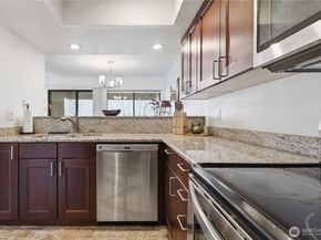 10101 SE 3rd Street 402, Bellevue WA 98004