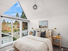 6037 42nd Avenue SW B, Seattle WA 98136