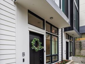 6037 42nd Avenue SW B, Seattle WA 98136