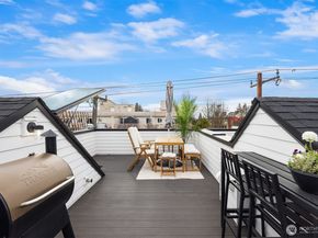 6037 42nd Avenue SW B, Seattle WA 98136