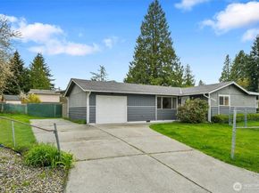 8901 Emerson Place, Everett WA 98208