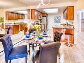 15208 NE 8th Street C4, Bellevue WA 98007