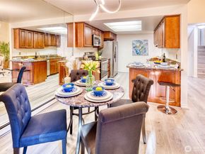 15208 NE 8th Street C4, Bellevue WA 98007