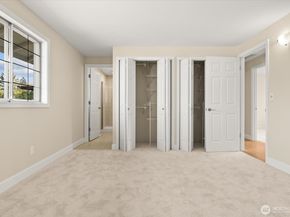 944 Maple Street, Edmonds WA 98020