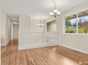 944 Maple Street, Edmonds WA 98020