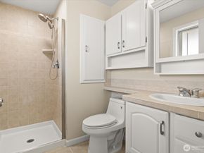 944 Maple Street, Edmonds WA 98020