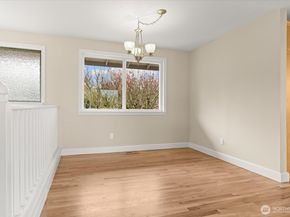 944 Maple Street, Edmonds WA 98020