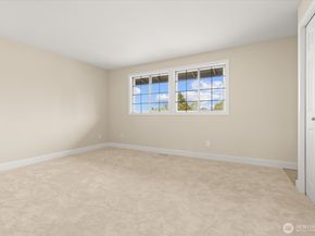 944 Maple Street, Edmonds WA 98020