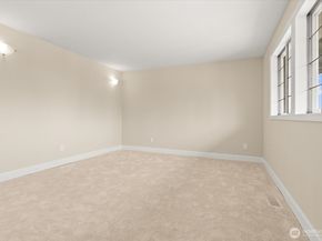 944 Maple Street, Edmonds WA 98020