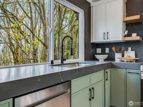 13402 NE 119th Way, Redmond WA 98052