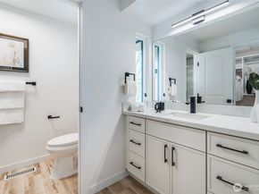 13402 NE 119th Way, Redmond WA 98052