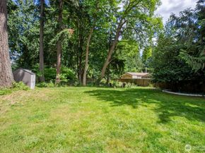 18816 89 Avenue NE, Bothell WA 98011