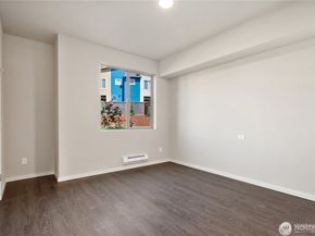 1066 SW 99th Place 55, Seattle WA 98106
