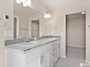 1066 SW 99th Place 55, Seattle WA 98106