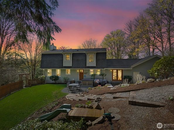 7238 Lakemont Boulevard SE, Bellevue WA 98006